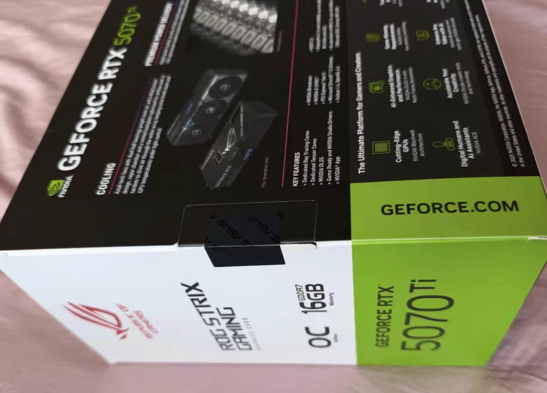 ASUS ROG Strix  5070 Ti 16GB OC Edition
