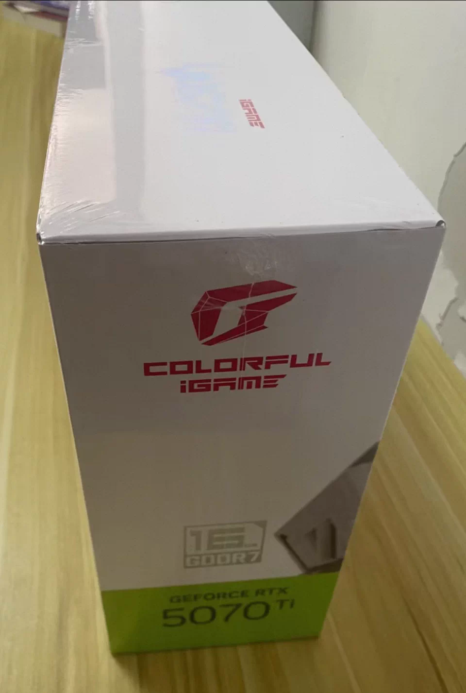 COLORFUL iGame 5070 Ti Vulcan W OC 16GB