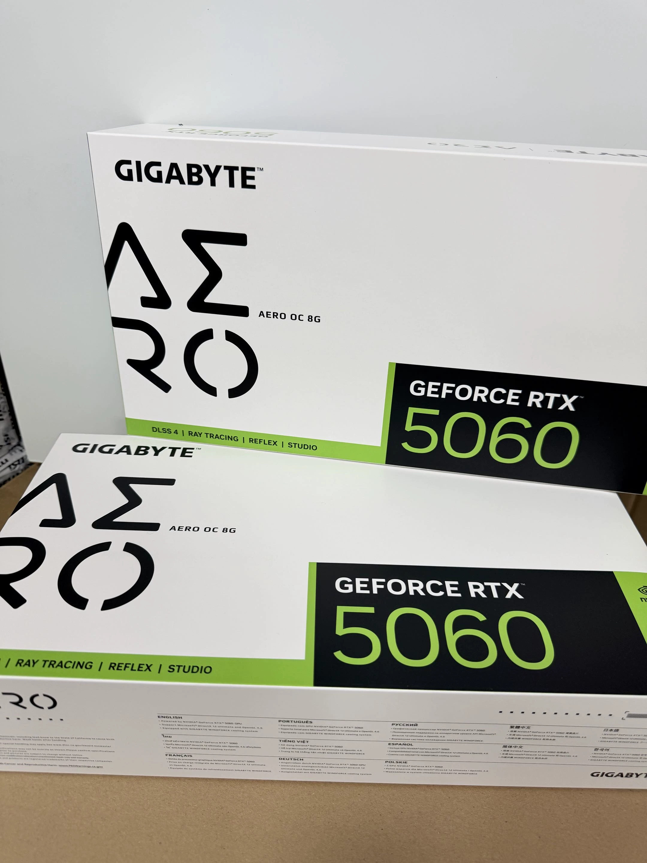 GIGABYTE  5060 GAMING OC WHITE 8G
