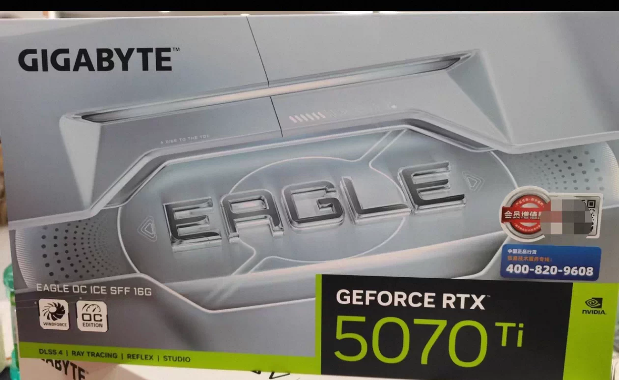GIGABYTE 5070 Ti GAMING OC WHITE 16G