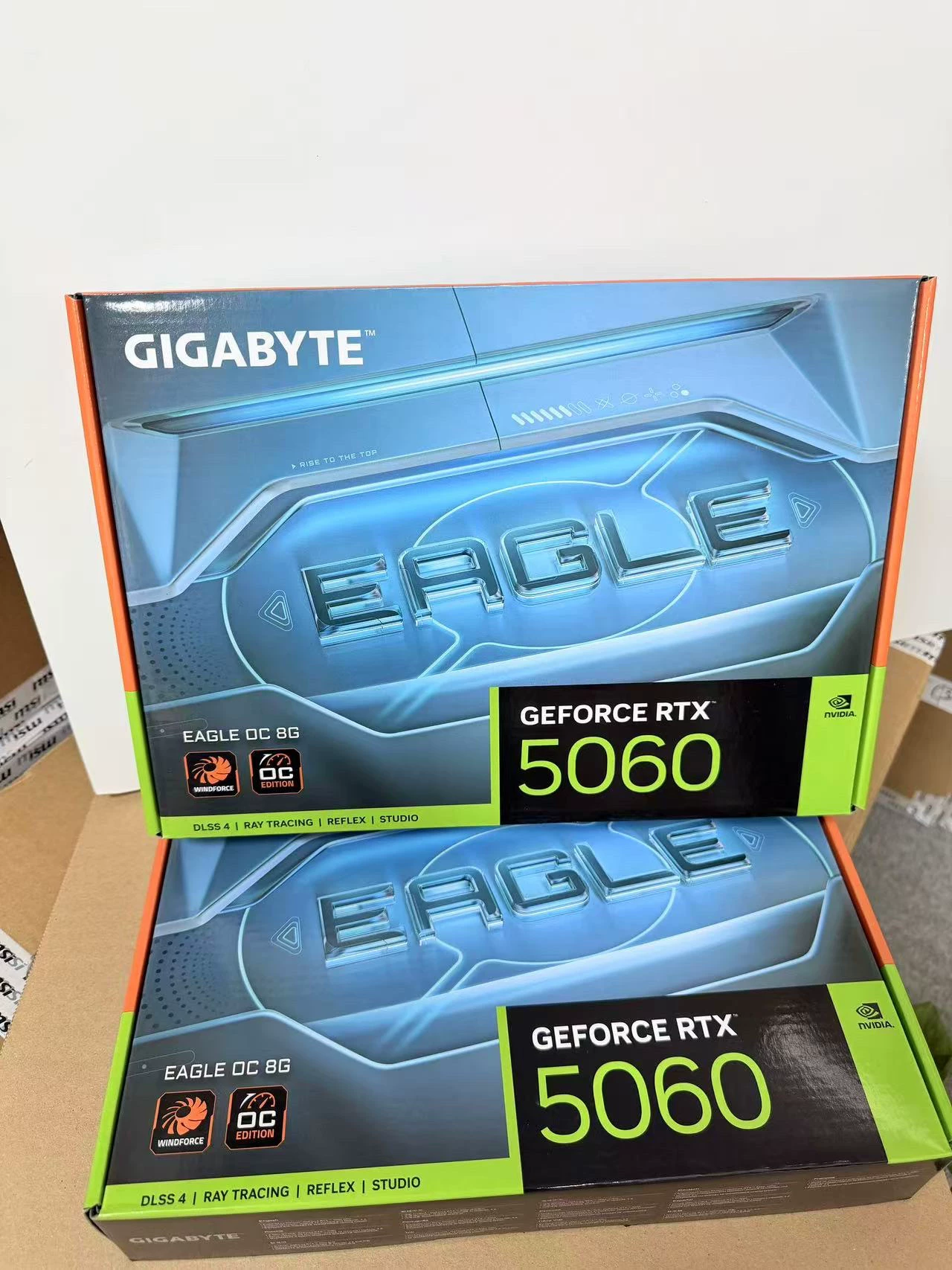 GIGABYTE GeForce RTX 5060 GAMING OC 8G