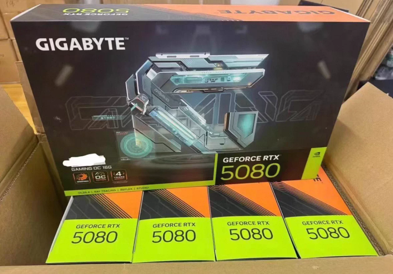 GIGABYTE GeForce RTX 5080 GAMING OC 16G