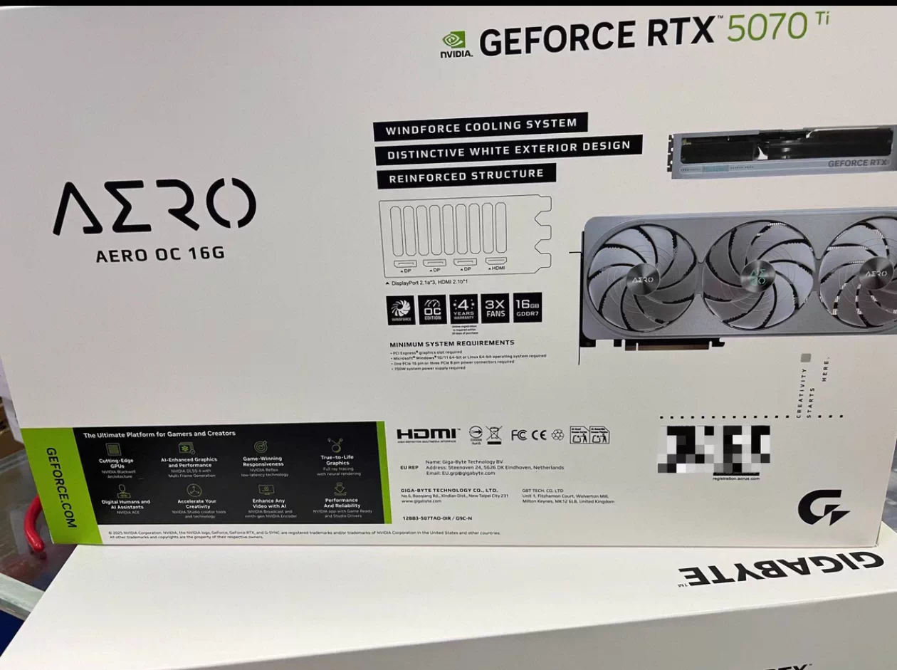 GIGABYTE RTX 5070 Ti GAMING OC WHITE 16G