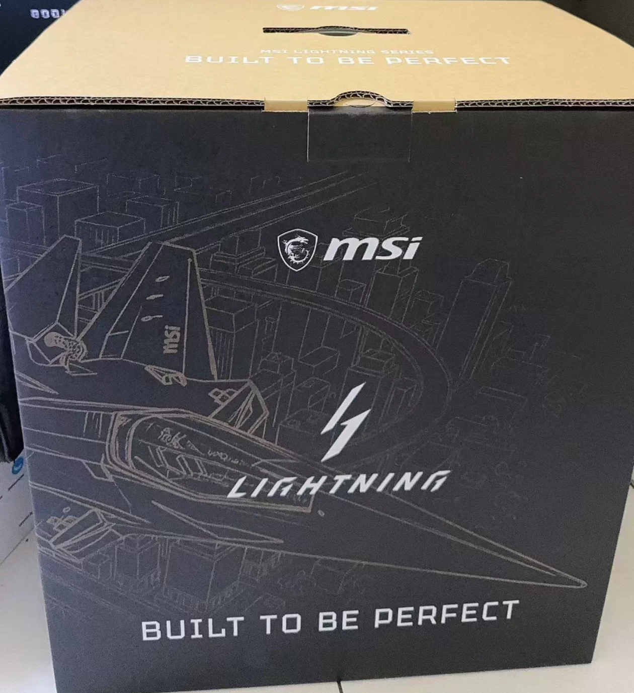 MSI GeForce RTX 5090 32G LIGHTNING