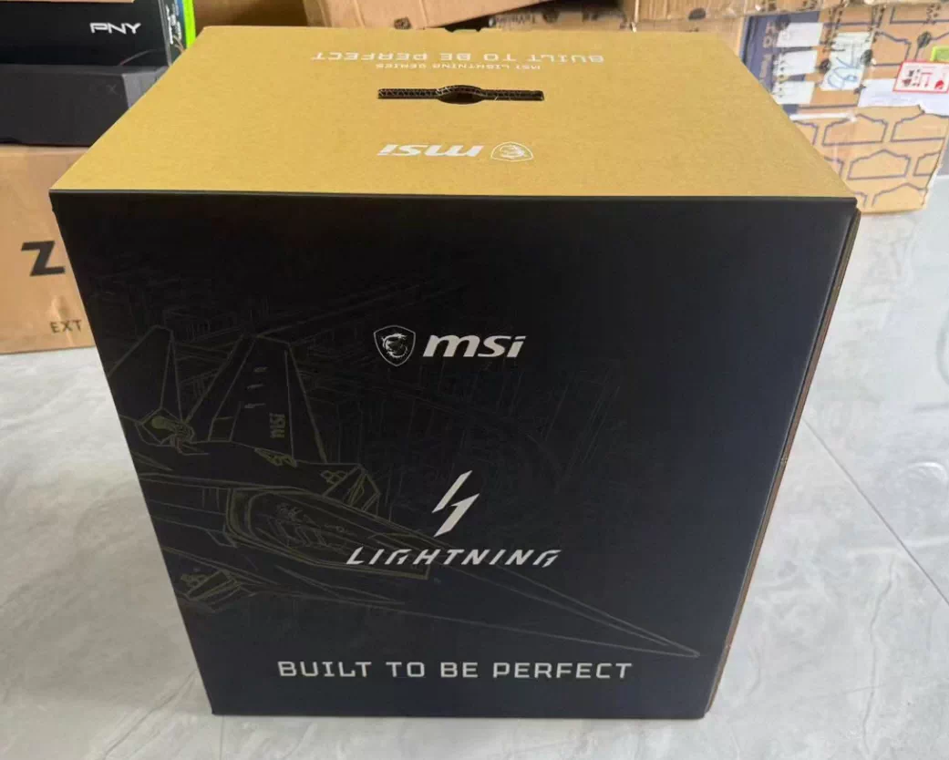 MSI GeForce RTX 5090 32G LIGHTNING