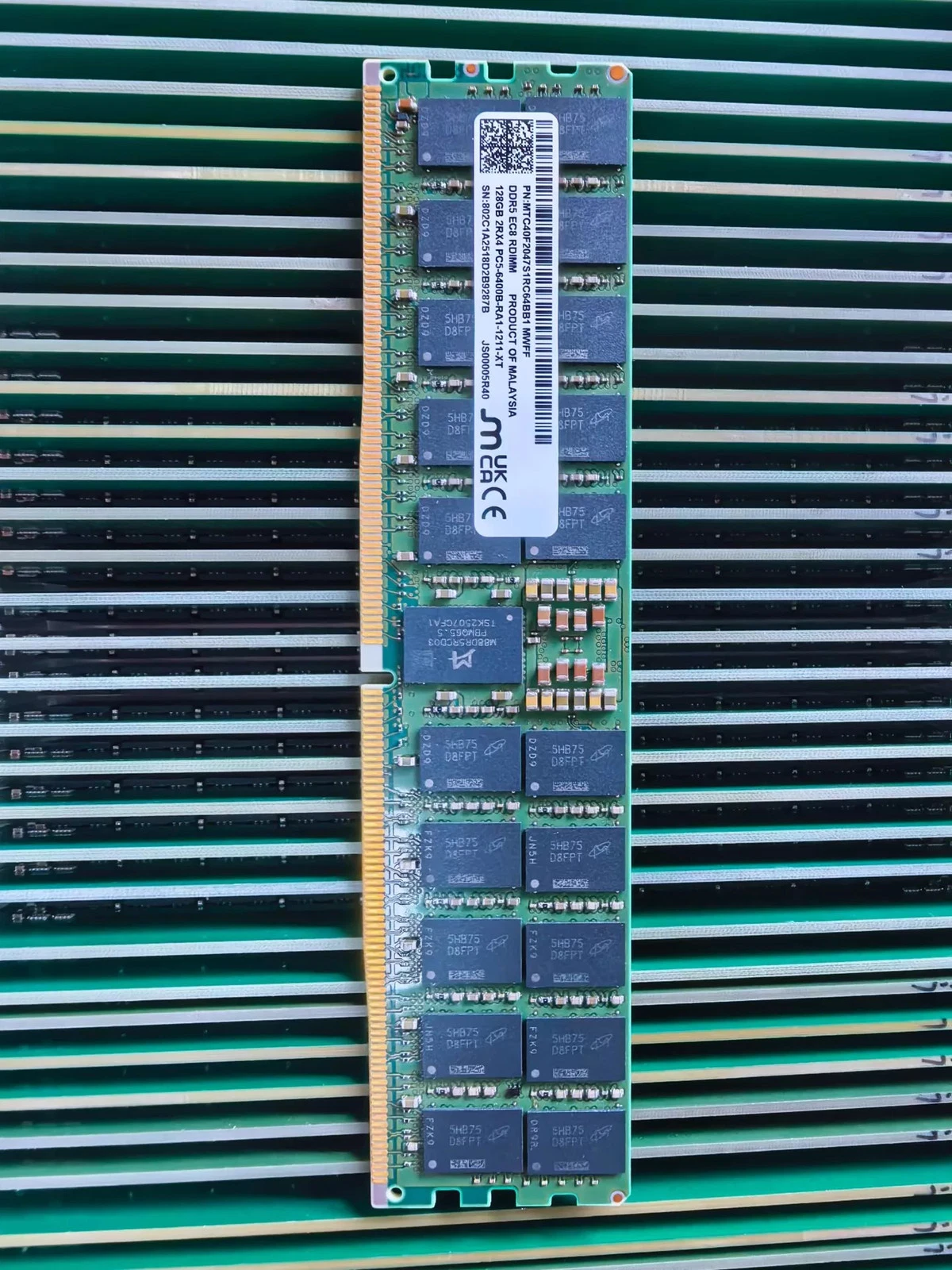 Micron 128GB DDR5-6400 ECC RDIMM