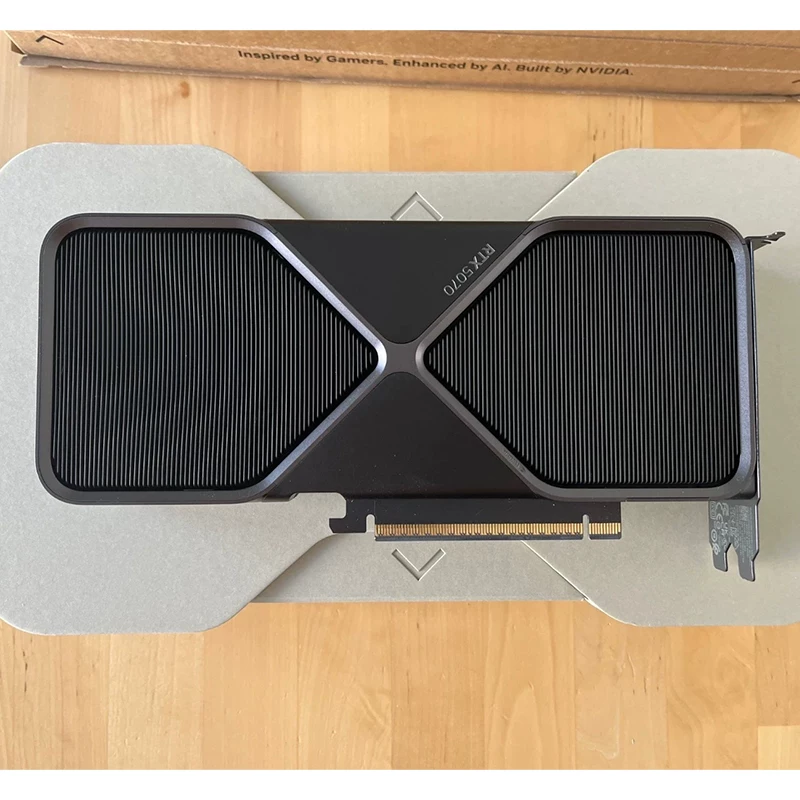 NVIDIA GeForce RTX  5070 Founders Edition