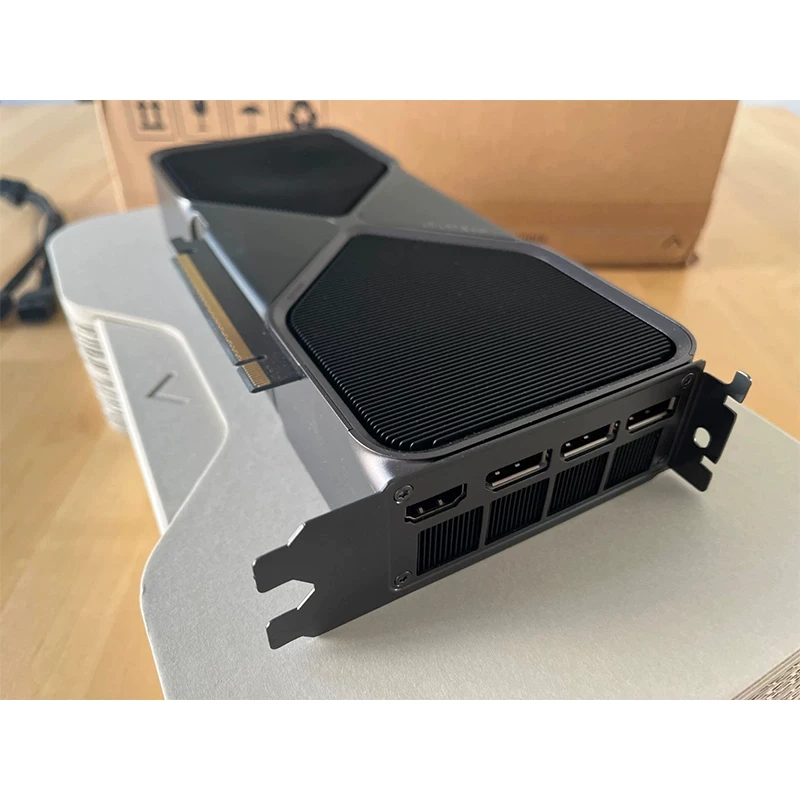 NVIDIA GeForce RTX  5070 Founders Edition