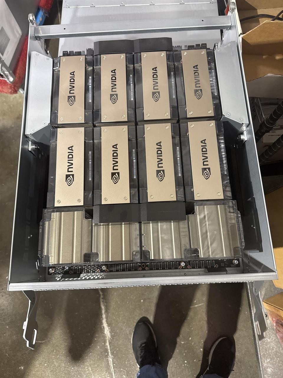 NVIDIA H200 SXM5 141G