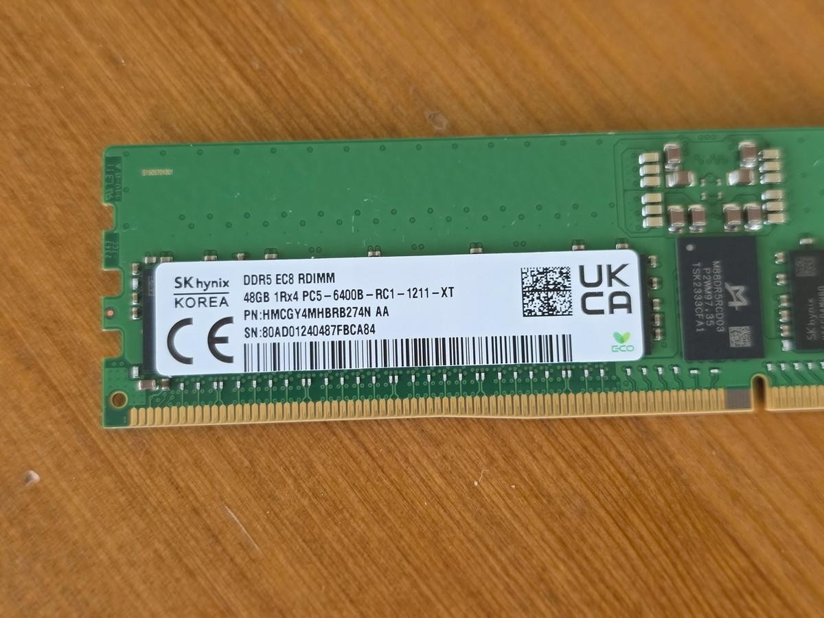 SK 48GB DDR5-6400 ECC RDIMM
